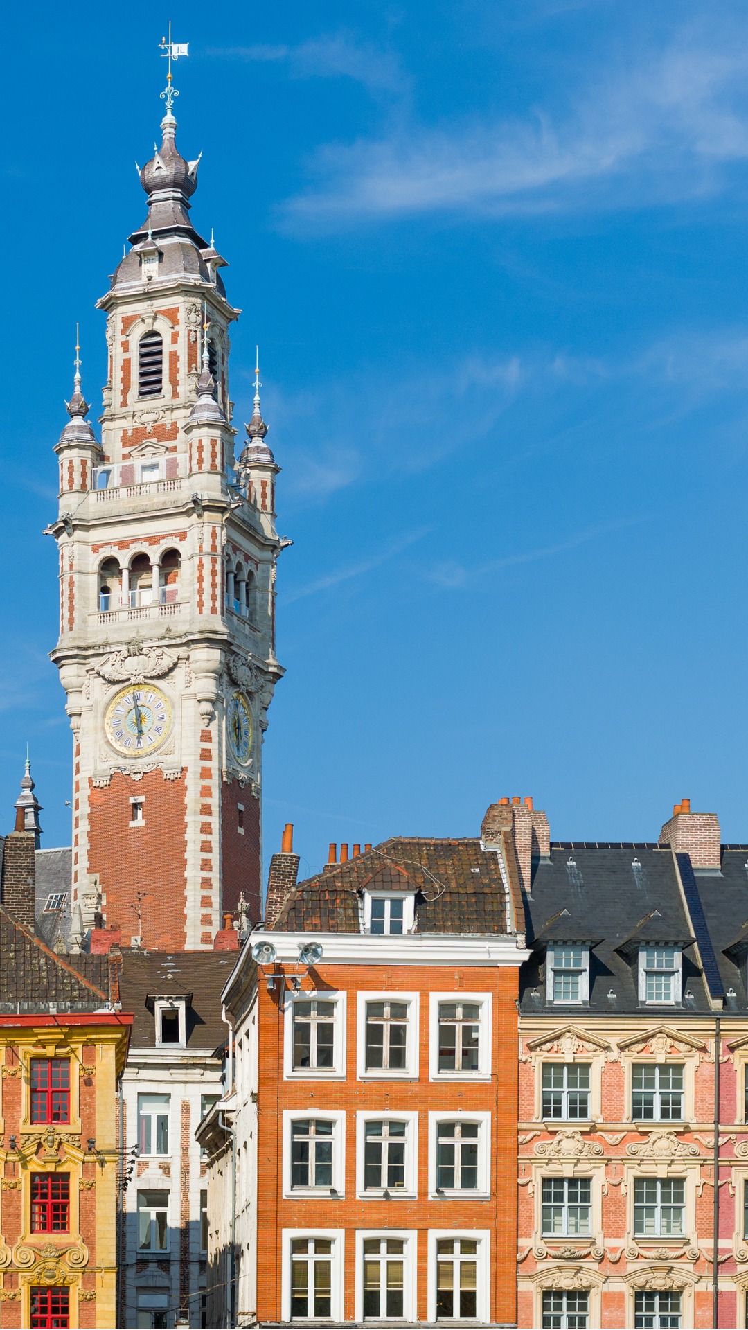 view on chamber of commerce in lille picture id180577279